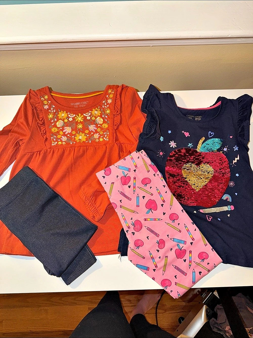 Girls Top & Leggings Sets Size 5/6 Like New